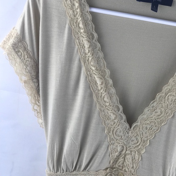 Express womens top blouse flutter sleeve-Large - Picture 3 of 5